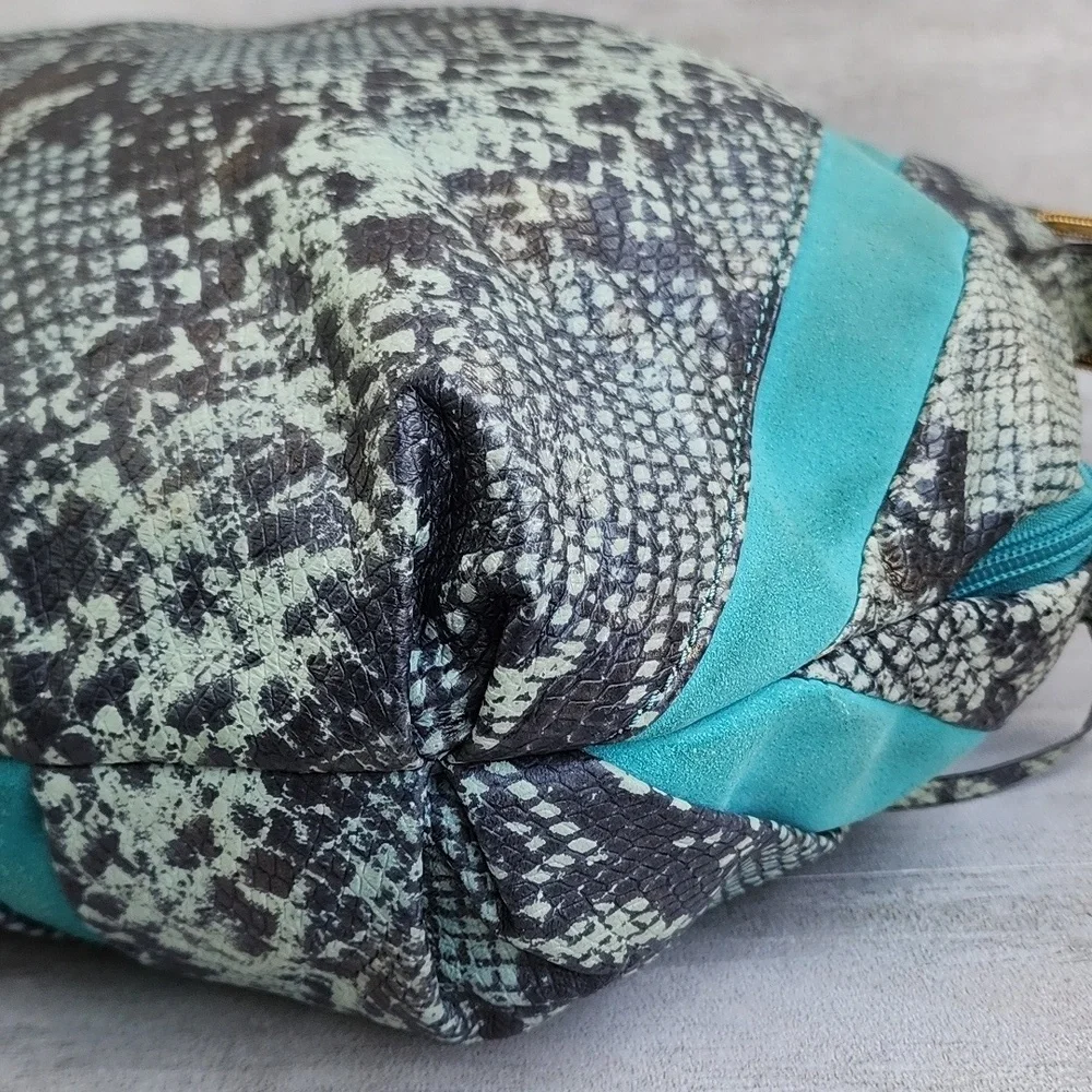 Aimee Kestenberg Tuscany Hobo Purse Shoulder Bag Suede Animal Print Leather